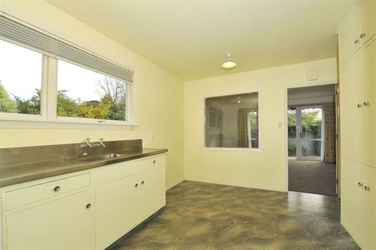 Photo of property in 2/23 Kent Lodge Avenue, Avonhead, Christchurch, 8042