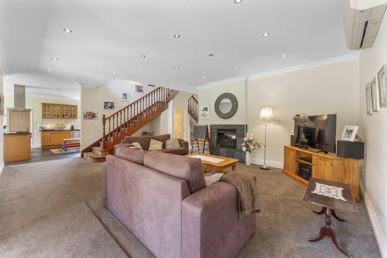 Photo of property in 361a Main Road North, Brown Owl, Upper Hutt, 5018