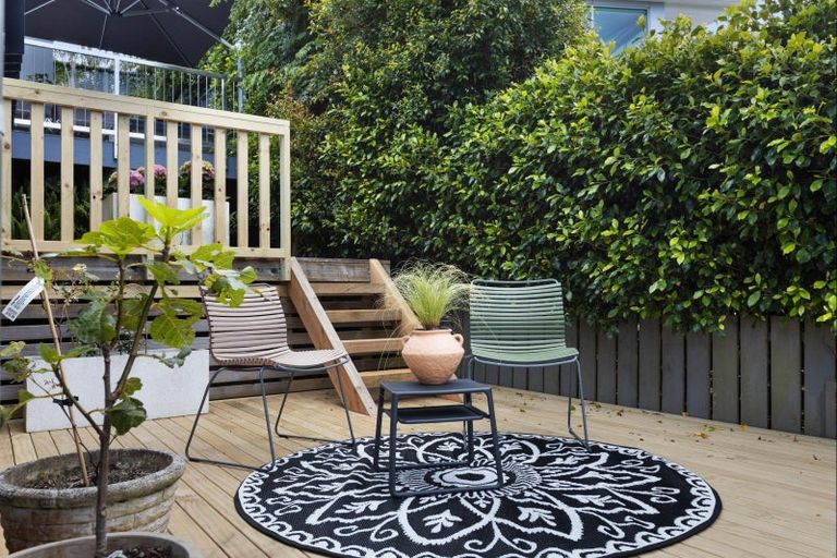 Photo of property in 42 Old North Road, Orewa, 0931