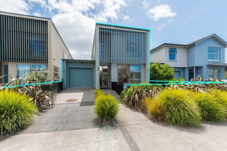 Photo of property in 52 Bomb Point Drive, Hobsonville, Auckland, 0616