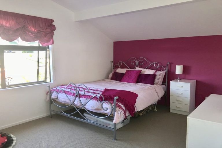 Photo of property in 12 The Masthead, Whitby, Porirua, 5024