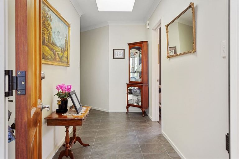 Photo of property in 15 Kowhai Street, Oxford, 7430