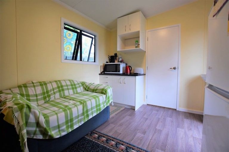 Photo of property in 57 Pomaria Road, Henderson, Auckland, 0610