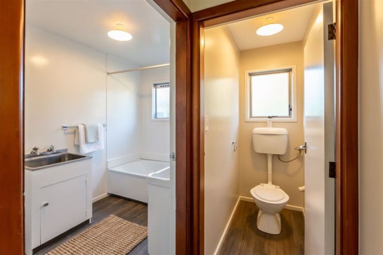 Photo of property in 2/9 Somme Street, St Albans, Christchurch, 8014