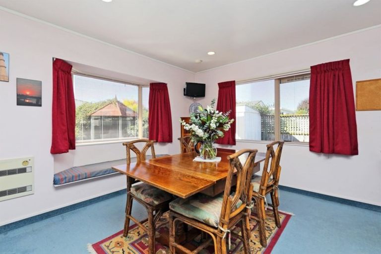Photo of property in 121 Auckland Road, Greenmeadows, Napier, 4112