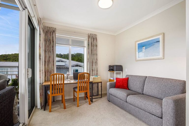 Photo of property in 112 Panorama Heights, Orewa, 0931