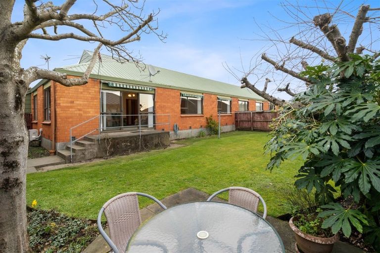 Photo of property in 1/49 Aylmer Street, Somerfield, Christchurch, 8024