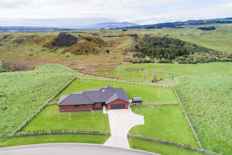 Photo of property in 180 Kingsdale Park Drive, Aokautere, Palmerston North, 4471