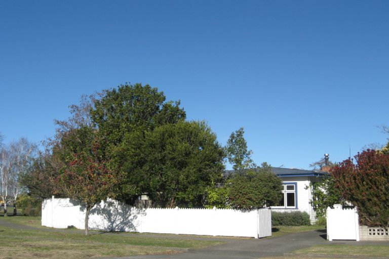 Photo of property in 2 Logan Avenue, Marewa, Napier, 4110