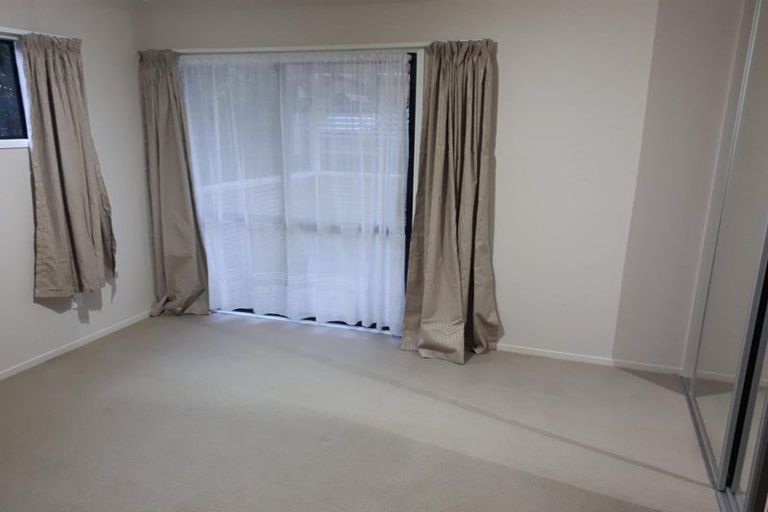 Photo of property in 1/39 Solar Road, Glen Eden, Auckland, 0602