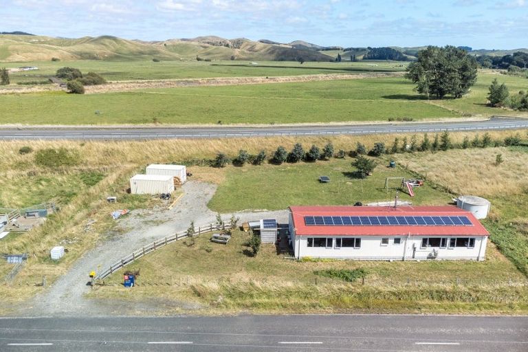 Photo of property in 18 Martin Road, Papatawa, Woodville, 4998