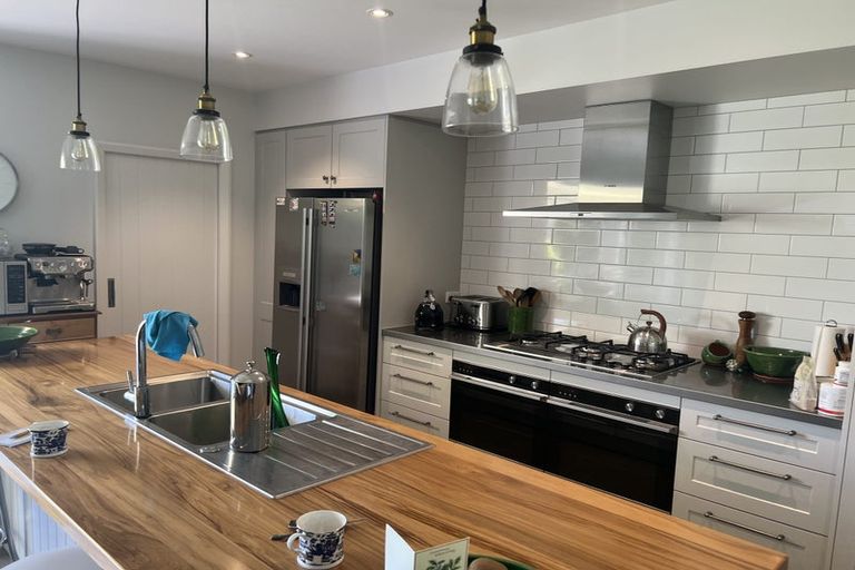 Photo of property in 5 Caldera Close, Pyes Pa, Tauranga, 3112