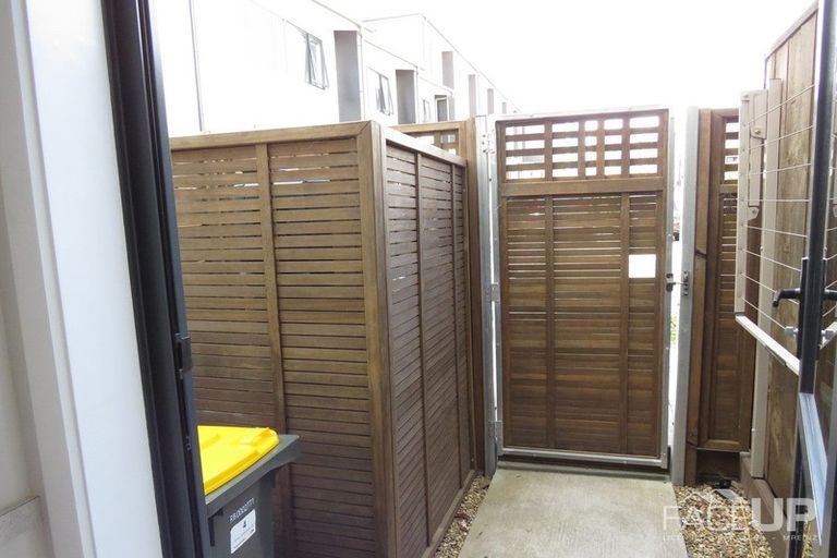 Photo of property in 4 Sidney Wallingford Way, Hobsonville, Auckland, 0616