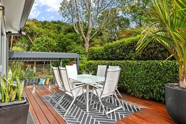 Photo of property in 26a Gladstone Road, Northcote, Auckland, 0627