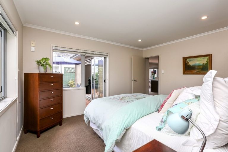 Photo of property in 34 Richmond Street, Fitzroy, New Plymouth, 4312