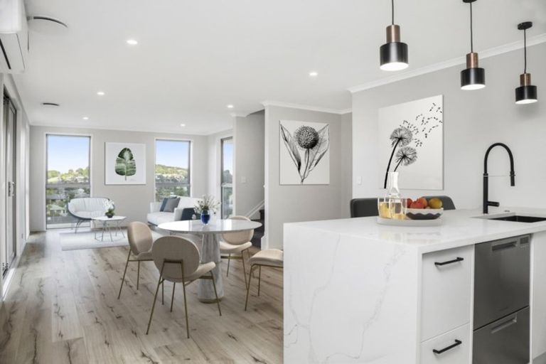 Photo of property in 2 Valley Heights Lane, Pukekohe, 2120