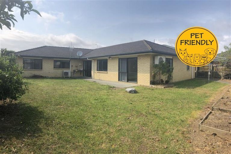 Photo of property in 18 Donegal Park Drive, Flat Bush, Auckland, 2019