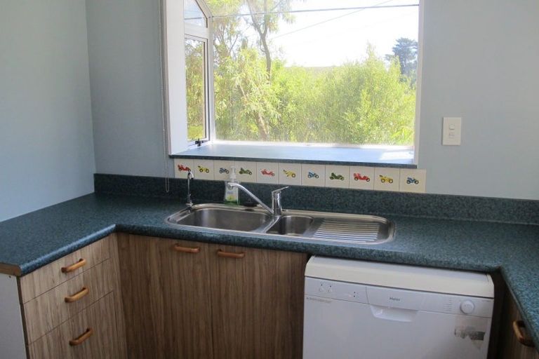 Photo of property in 24 Allans Beach Road, Portobello, Dunedin, 9014