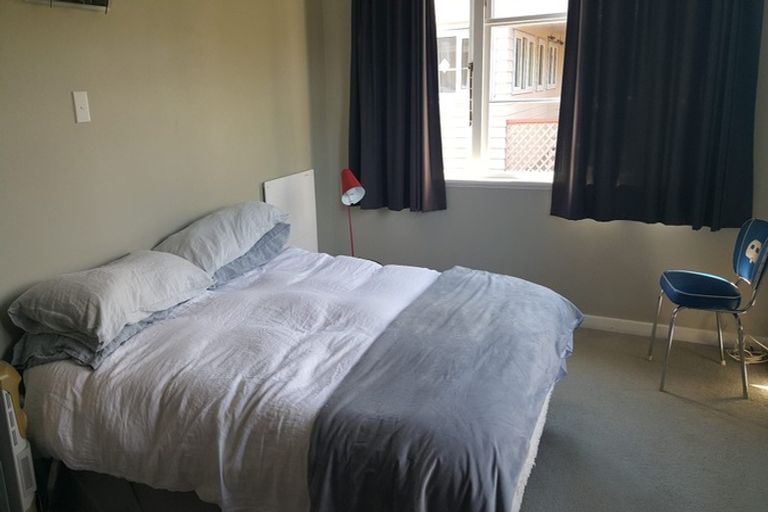 Photo of property in 142 Oxford Terrace, Epuni, Lower Hutt, 5011