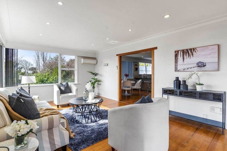 Photo of property in 9 Merchant Avenue, Te Atatu South, Auckland, 0610