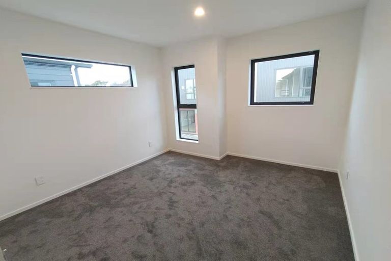 Photo of property in 36d Marendellas Drive, Bucklands Beach, Auckland, 2014