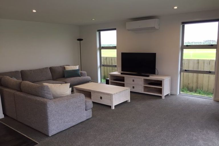 Photo of property in 22 Kanono Close, Papamoa Beach, Papamoa, 3118