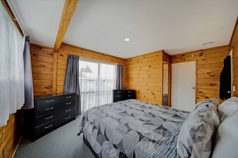 Photo of property in 32a Cargill Street, Papakura, 2110