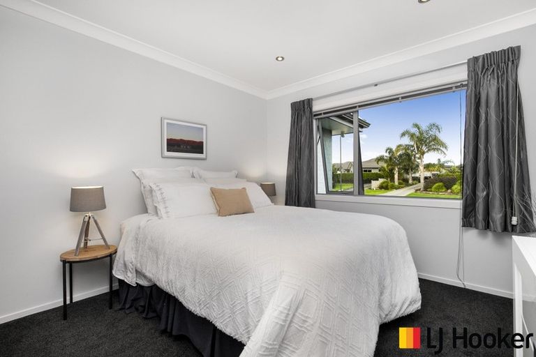 Photo of property in 6 Mirabell Place, Patumahoe, Pukekohe, 2679