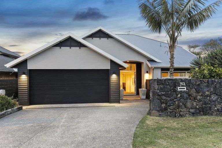 Photo of property in 163 Schnapper Road, Schnapper Rock, Auckland, 0632