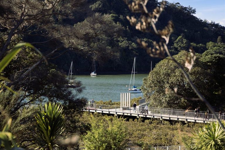 Photo of property in 6 Mayfly Lane, Hobsonville, Auckland, 0616