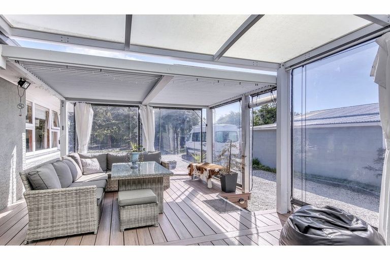 Photo of property in 75 Kowhai Avenue, Rangiora, 7400