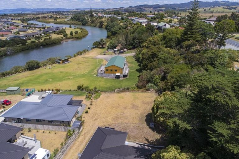 Photo of property in 10 Waimanu Place, Ruakaka, 0116
