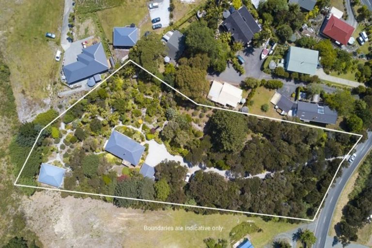 Photo of property in 105 Cable Bay Block Road, Cable Bay, 0420