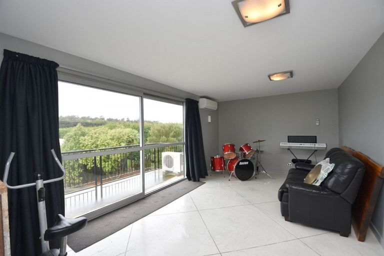 Photo of property in 225 Oreti Road, Otatara, Invercargill, 9879