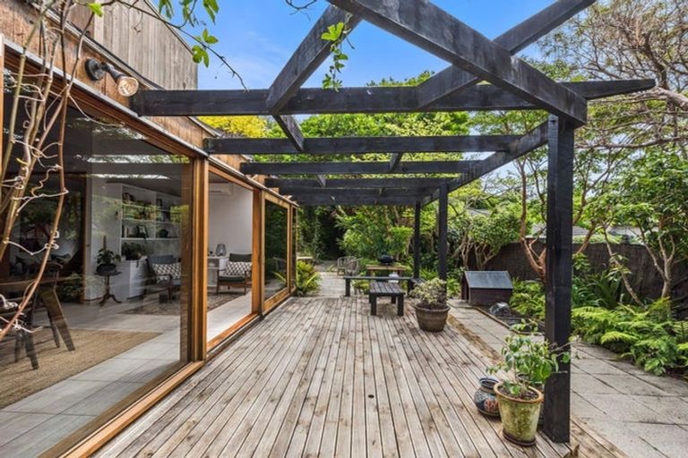 Photo of property in 7 Hurunui Street, Waikanae, 5036