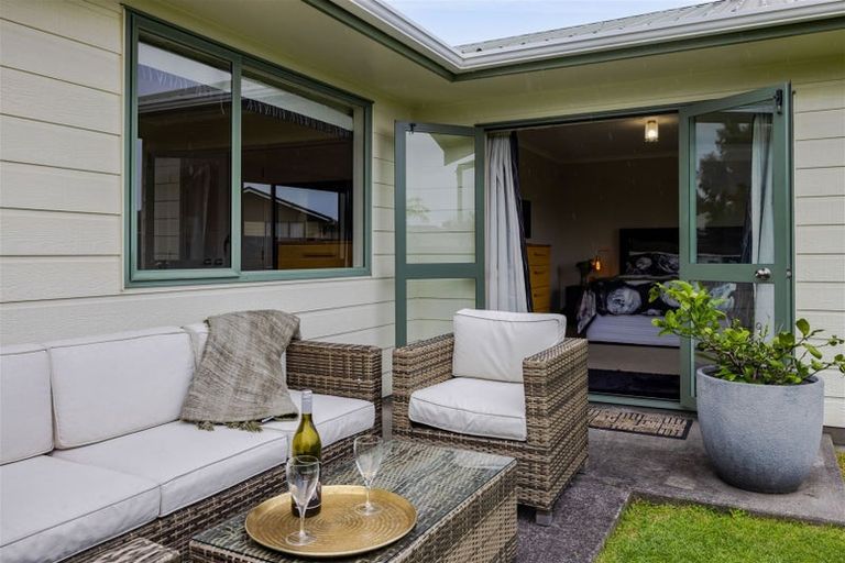 Photo of property in 3b Meade Place, Bell Block, New Plymouth, 4312