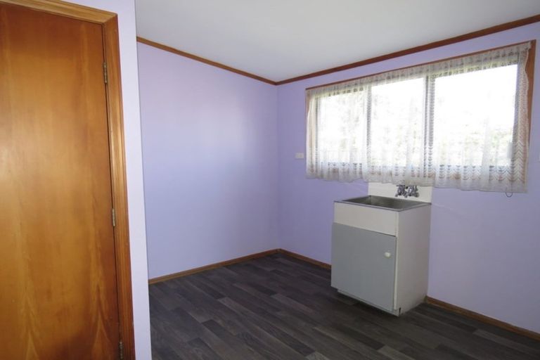 Photo of property in 124 Russell Street, Westport, 7825