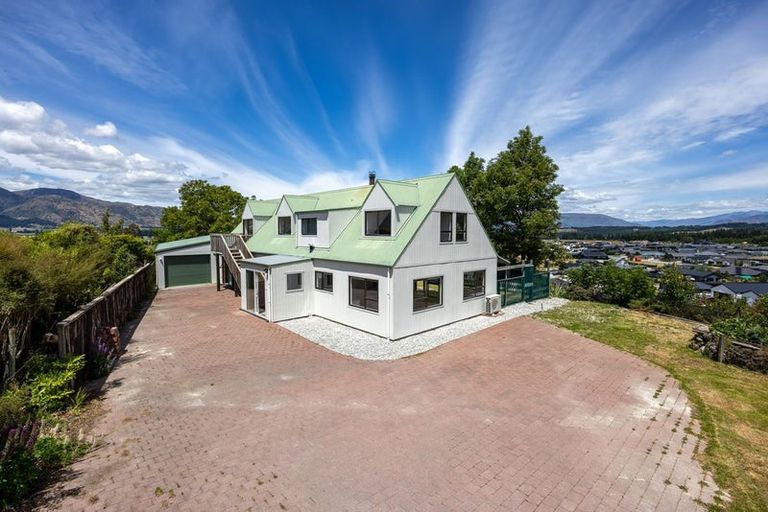 Photo of property in 133 Noema Terrace, Lake Hawea, 9382