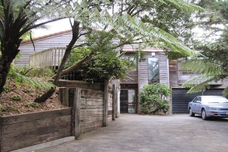 Photo of property in 6/44 Allington Road, Karori, Wellington, 6012