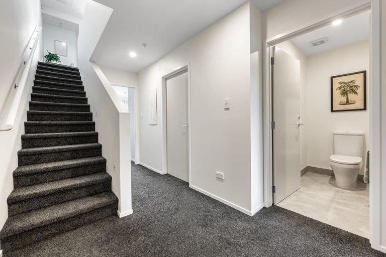 Photo of property in 82 Rangihina Road, Hobsonville, Auckland, 0616