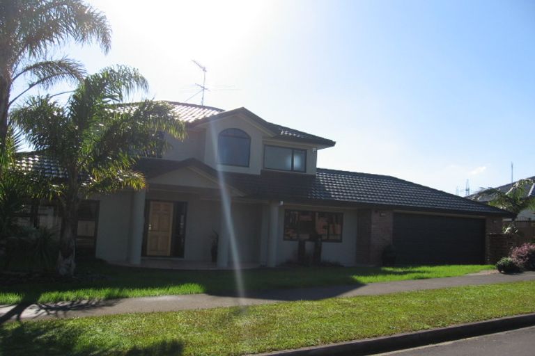 Photo of property in 9 Kinleith Way, Albany, Auckland, 0632