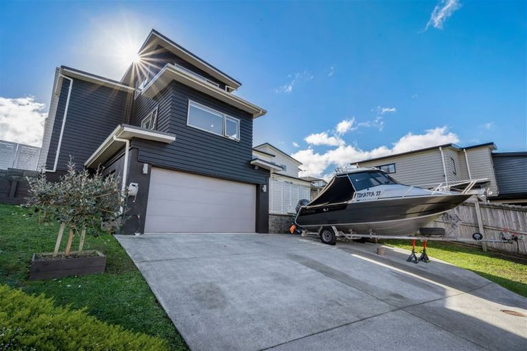 Photo of property in 106 Voyager Drive, Gulf Harbour, Whangaparaoa, 0930