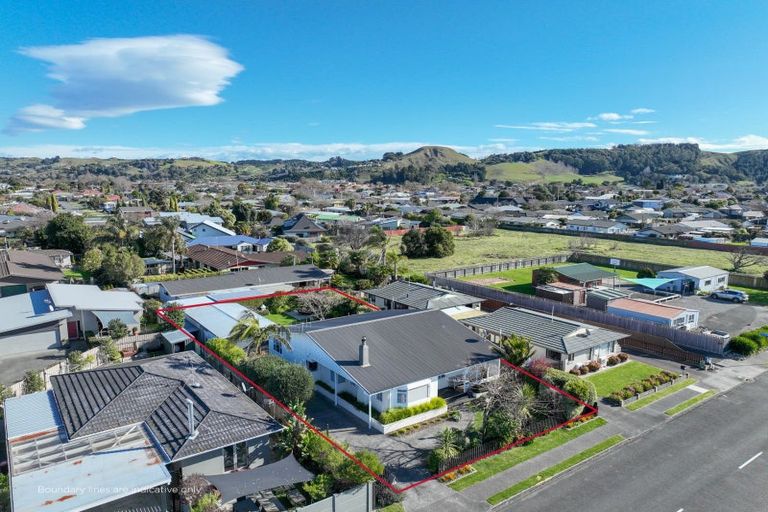 Photo of property in 58 Auckland Road, Greenmeadows, Napier, 4112