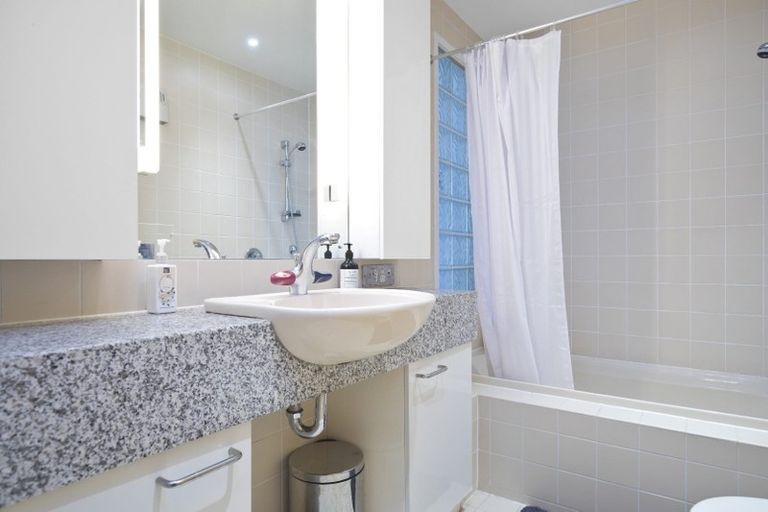 Photo of property in 10b Paritai Drive, Orakei, Auckland, 1071