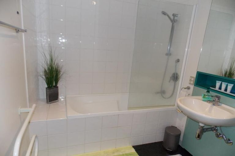 Photo of property in Gerondis Bldg Apartments, 101/60 Willis Street, Wellington Central, Wellington, 6011