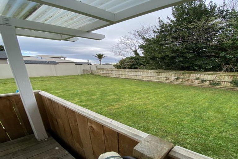 Photo of property in 3 Fairfield Road, Levin, 5510