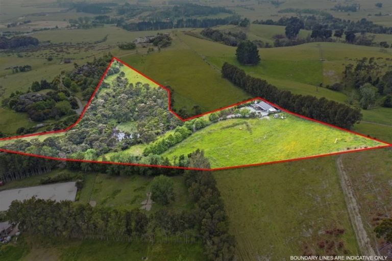 Photo of property in 243 Clevedon Kawakawa Road, Clevedon, Papakura, 2585