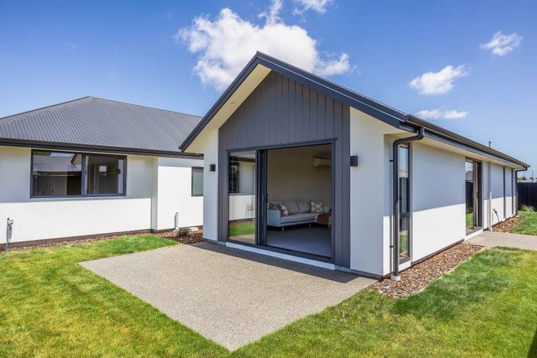 Photo of property in 20 Inch Crescent, Rangiora, 7400