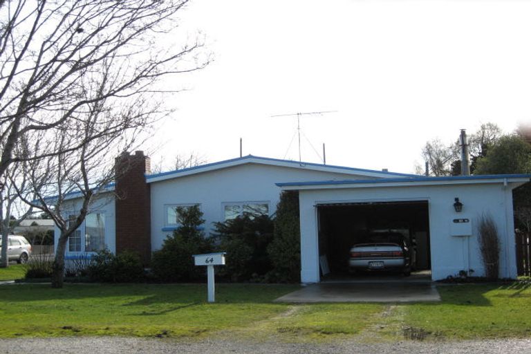 Photo of property in 64 Home Street, Winton, 9720