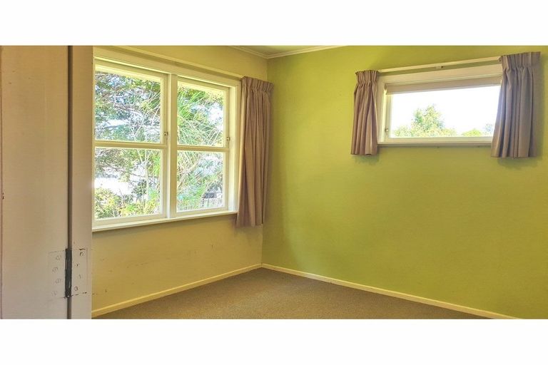 Photo of property in 55a Tirimoana Road, Te Atatu South, Auckland, 0602